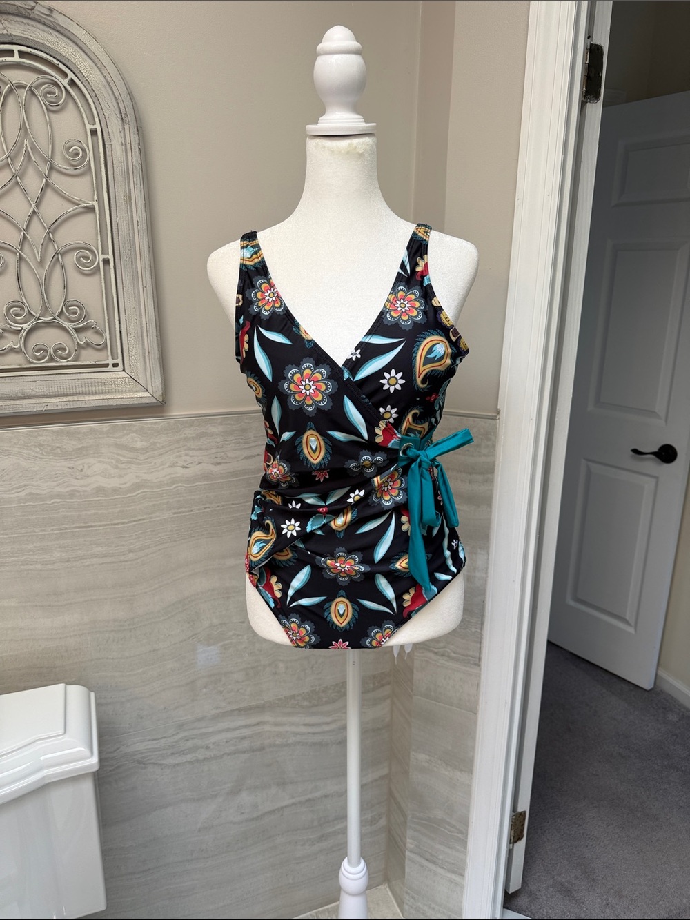 Floral Swimsuit and Cover-Up - Picture 3 of 6